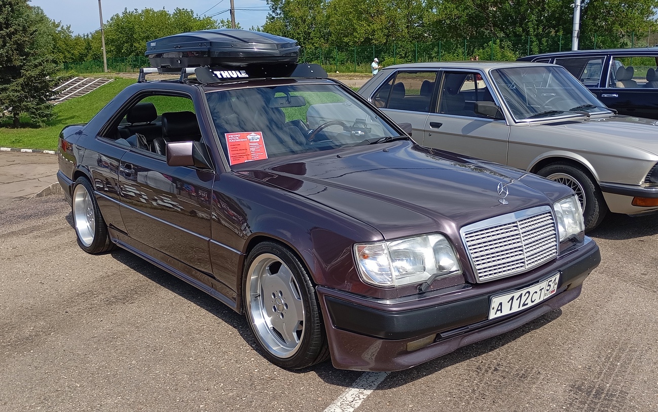 Тверская область, № А 112 СТ 51 — Mercedes-Benz (C124) '87-96; Тверская область — Фестиваль "Столица Ретро 2025"
