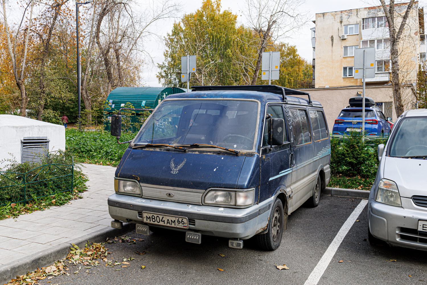 Свердловская область, № М 804 АМ 66 — Kia Besta '86-96
