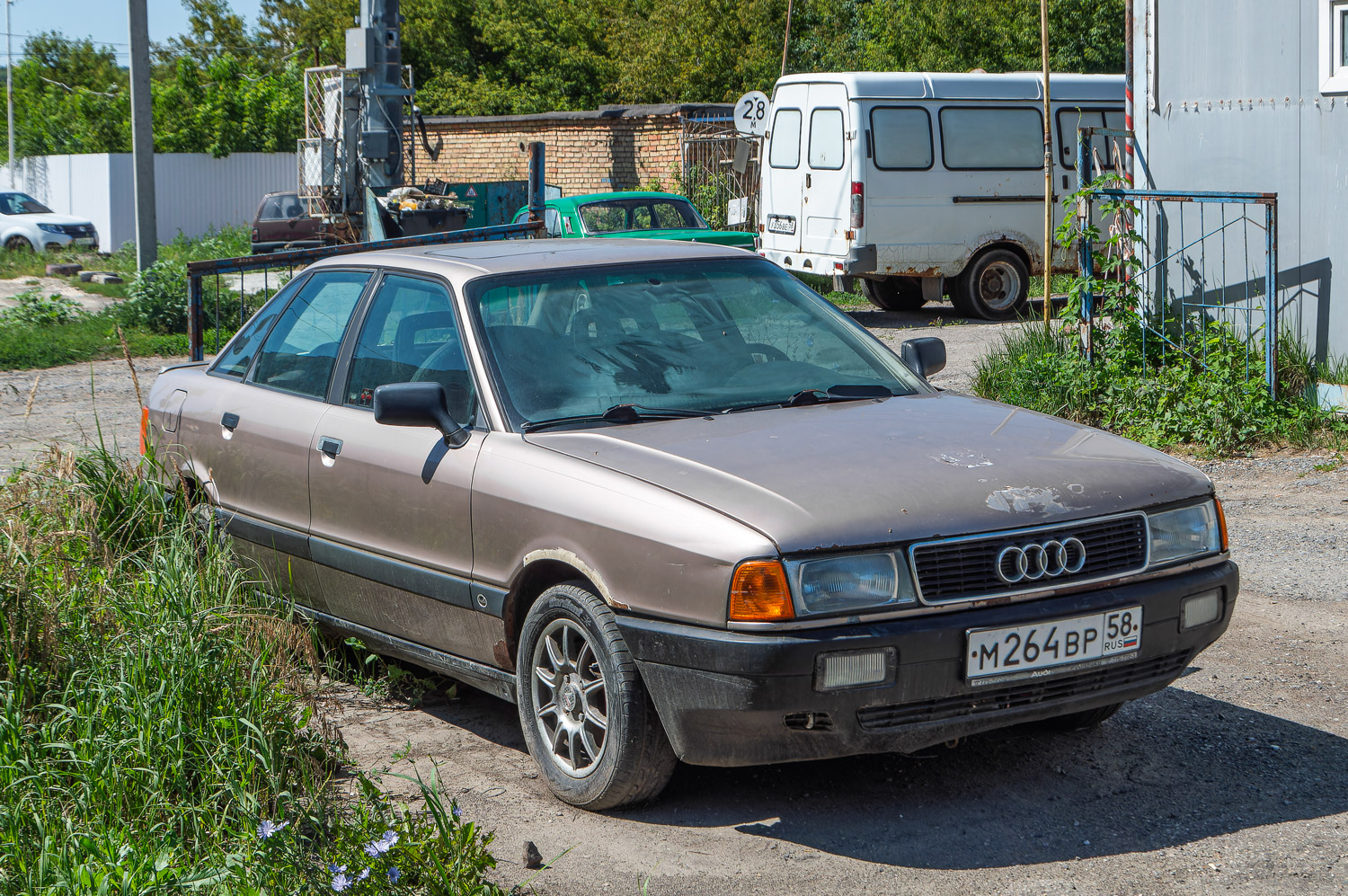 Пензенская область, № М 264 ВР 58 — Audi 80 (B3) '86-91