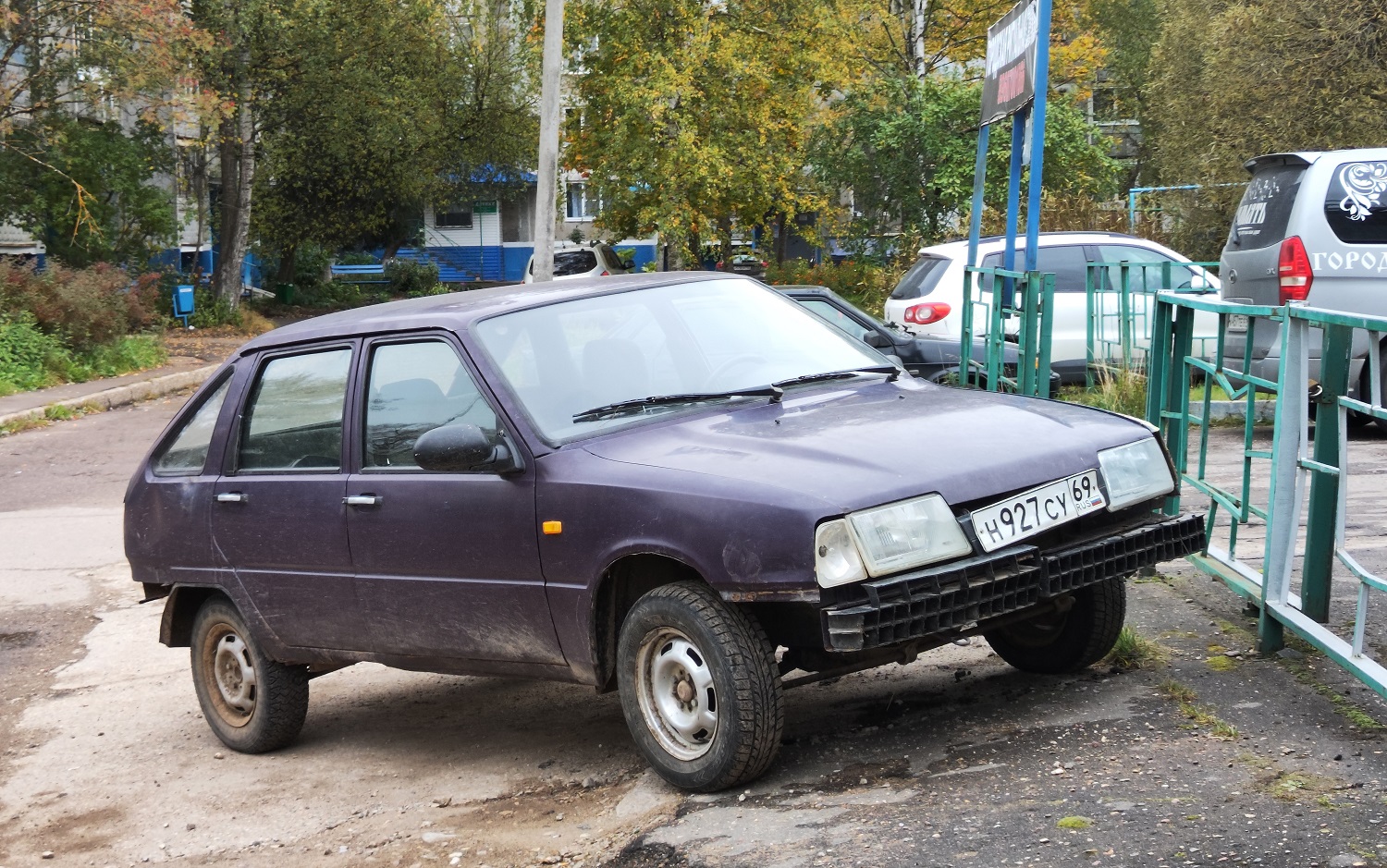Тверская область, № Н 927 СУ 69 — Иж-2126-030 '98-05