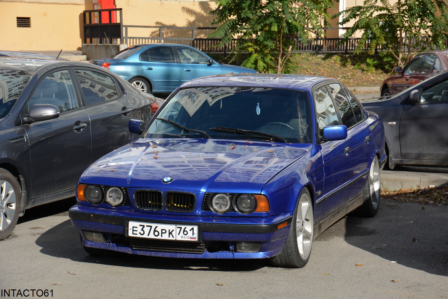 Ростовская область, № Е 376 РК 761 — BMW 5 Series (E34) '87-96