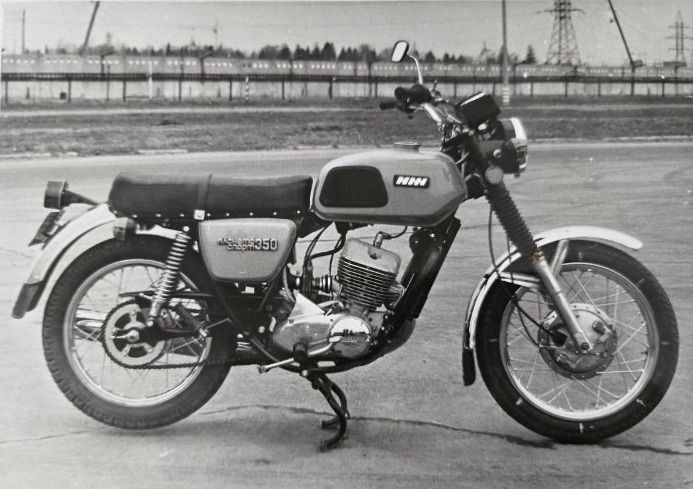 Удмуртия, № (18) Б/Н МТ 0051 — Иж Планета-Спорт 350 '73-84; Исторические фотографии (до 2000 года) (Удмуртия); Транспортные средства без номеров (Удмуртия)