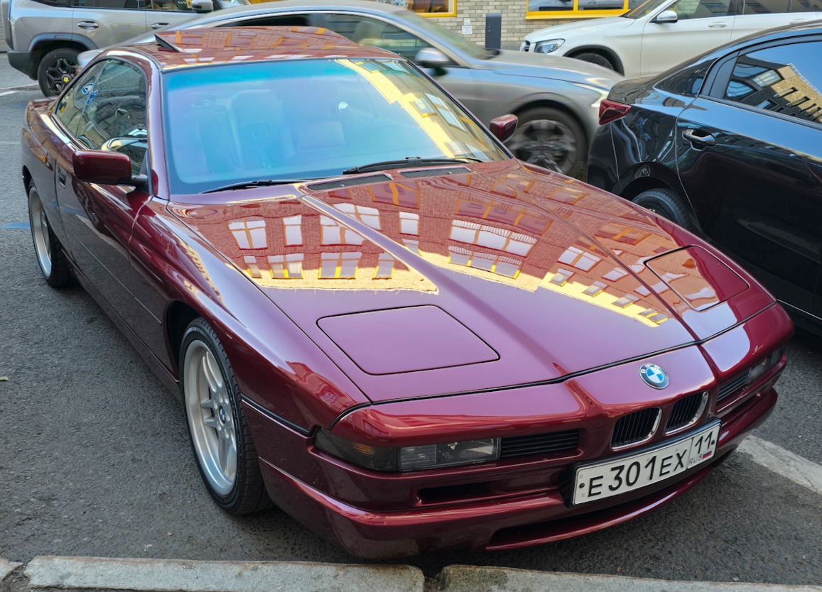 Татарстан, № Е 301 ЕХ 11 — BMW 8 Series (E31) '89-99