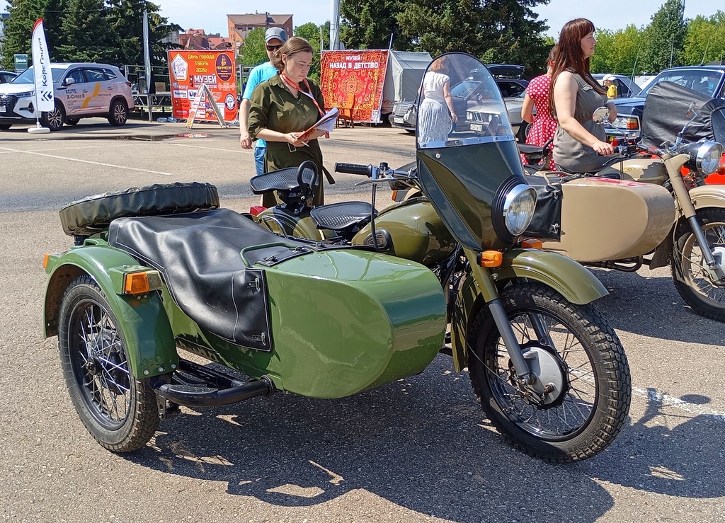 Тверская область, № 4239 АМ 34 — ИМЗ 8.103-10 Урал '87-00; Тверская область — Фестиваль "Столица Ретро 2025"
