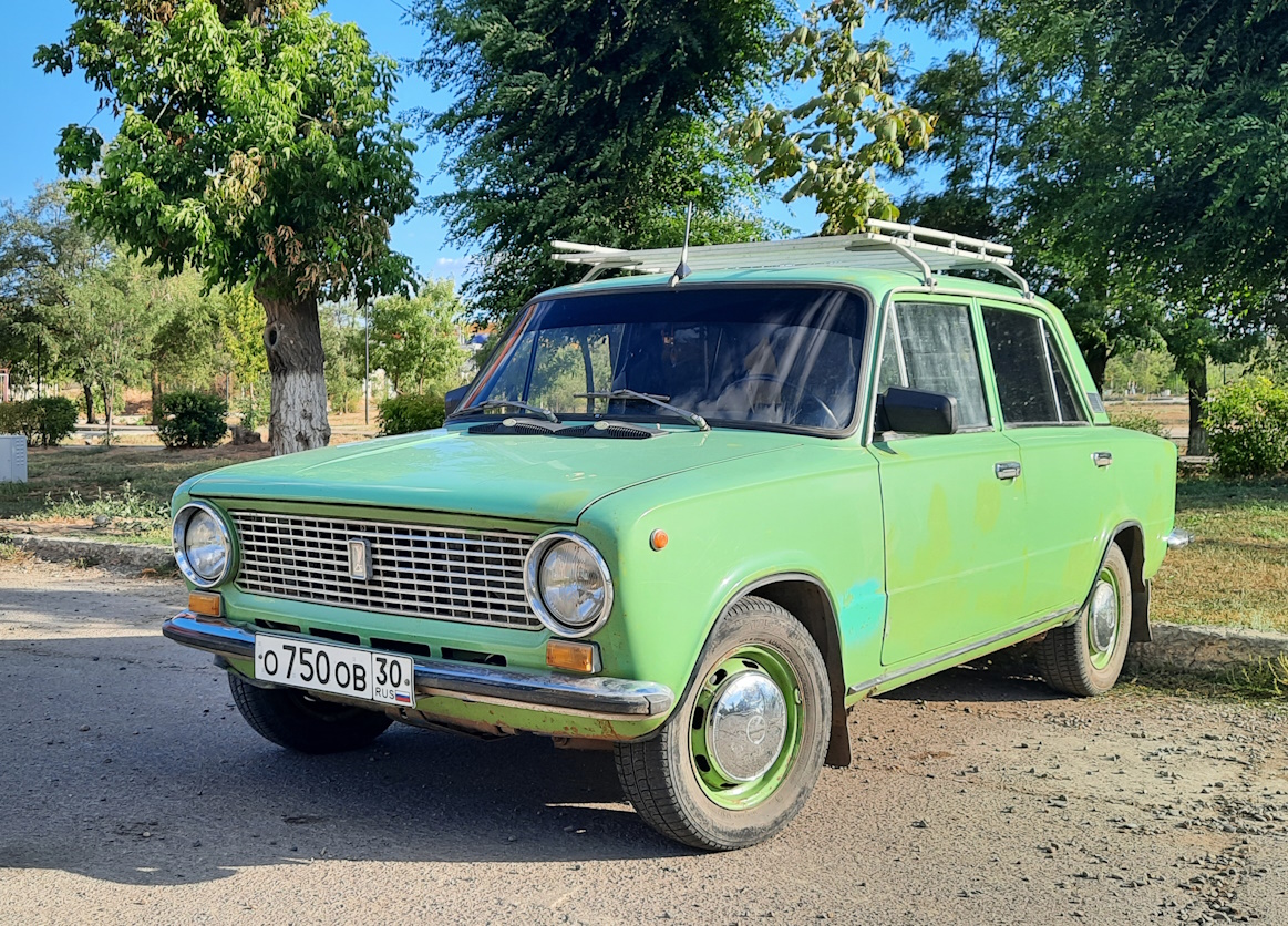 Астраханская область, № О 750 ОВ 30 — ВАЗ-21013 Жигули '77-88