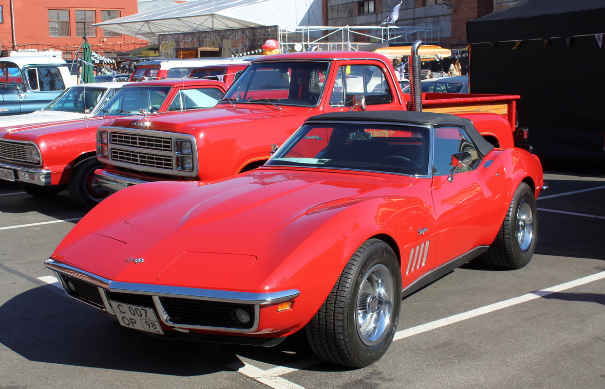 Санкт-Петербург, № С 007 ОР 98 — Chevrolet Corvette (C3) '68-82; Санкт-Петербург — Ежегодная выставка классических и кастомных автомобилей и мотоциклов "Original Meet"