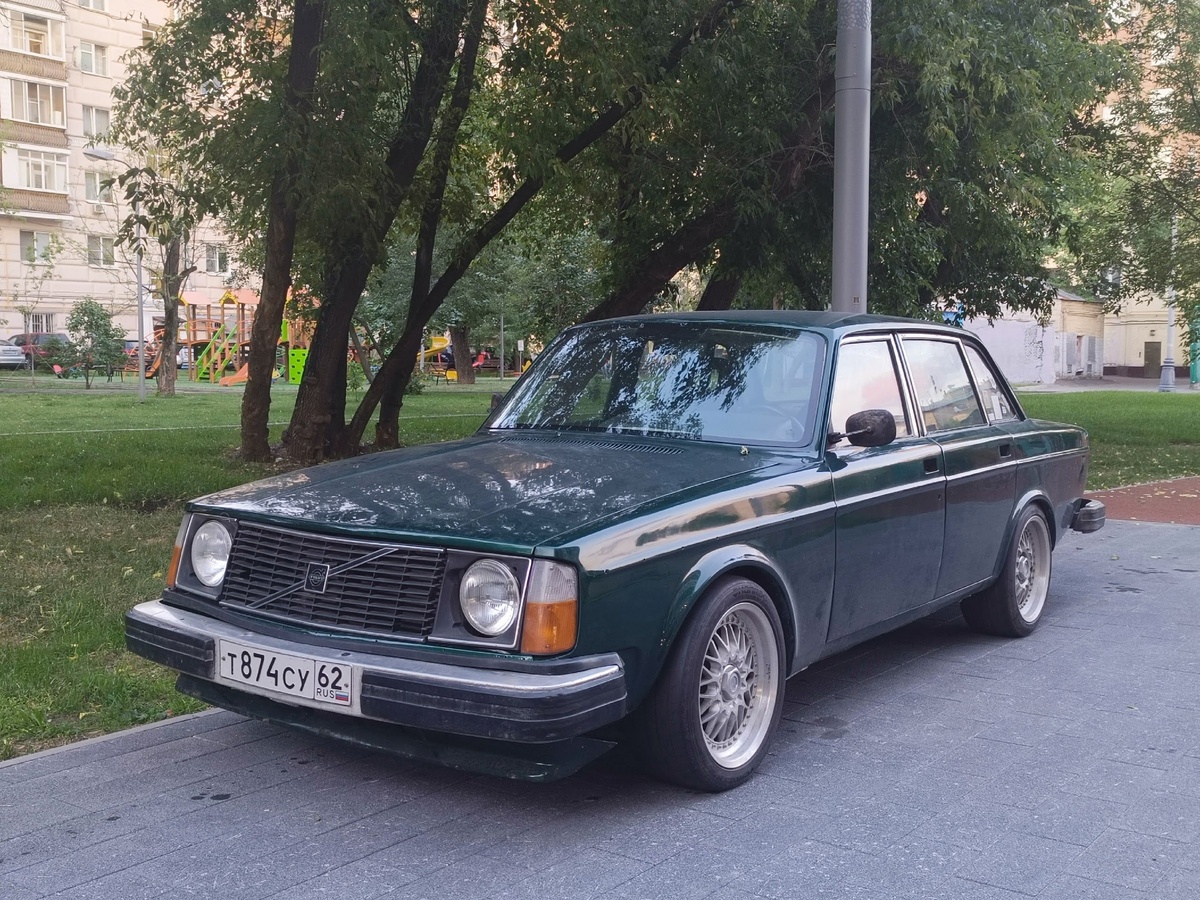 Рязанская область, № Т 874 СУ 62 — Volvo 244 GL '75-78