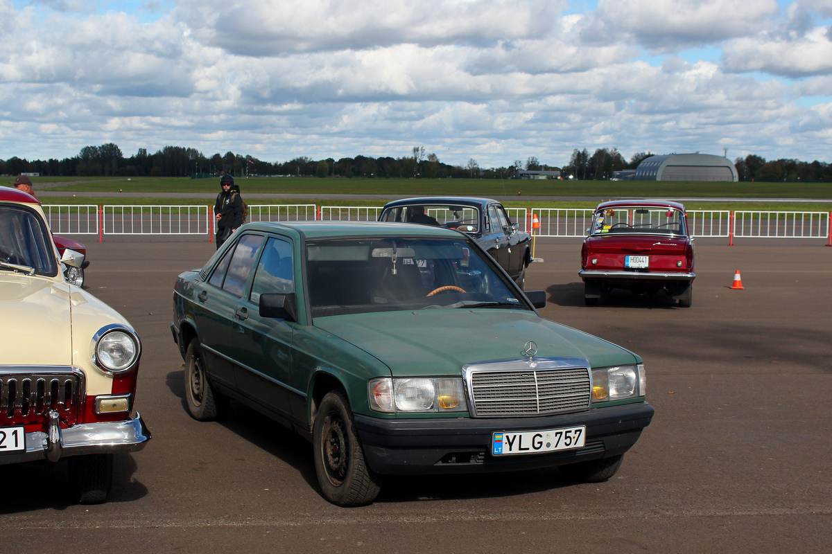 Литва, № YLG 757 — Mercedes-Benz 190 (W201) '82-93; Литва — Retro mugė 2024 ruduo