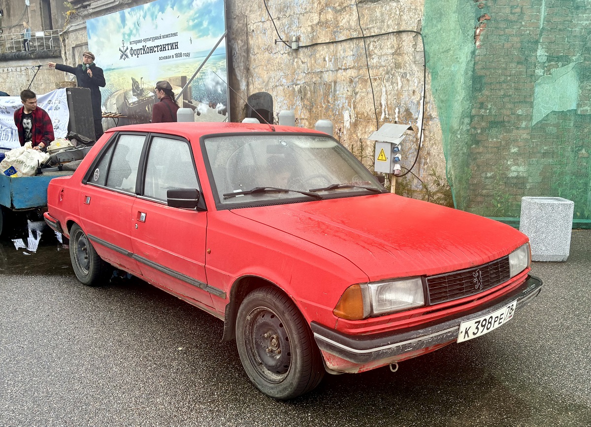Санкт-Петербург, № К 398 РЕ 78 — Peugeot 305 '77-89; Санкт-Петербург — Ежегодный праздник "День Москвича"