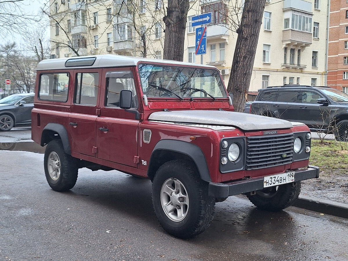 Москва, № Н 334 ВН 199 — Land Rover Defender (Автотор) '99-00