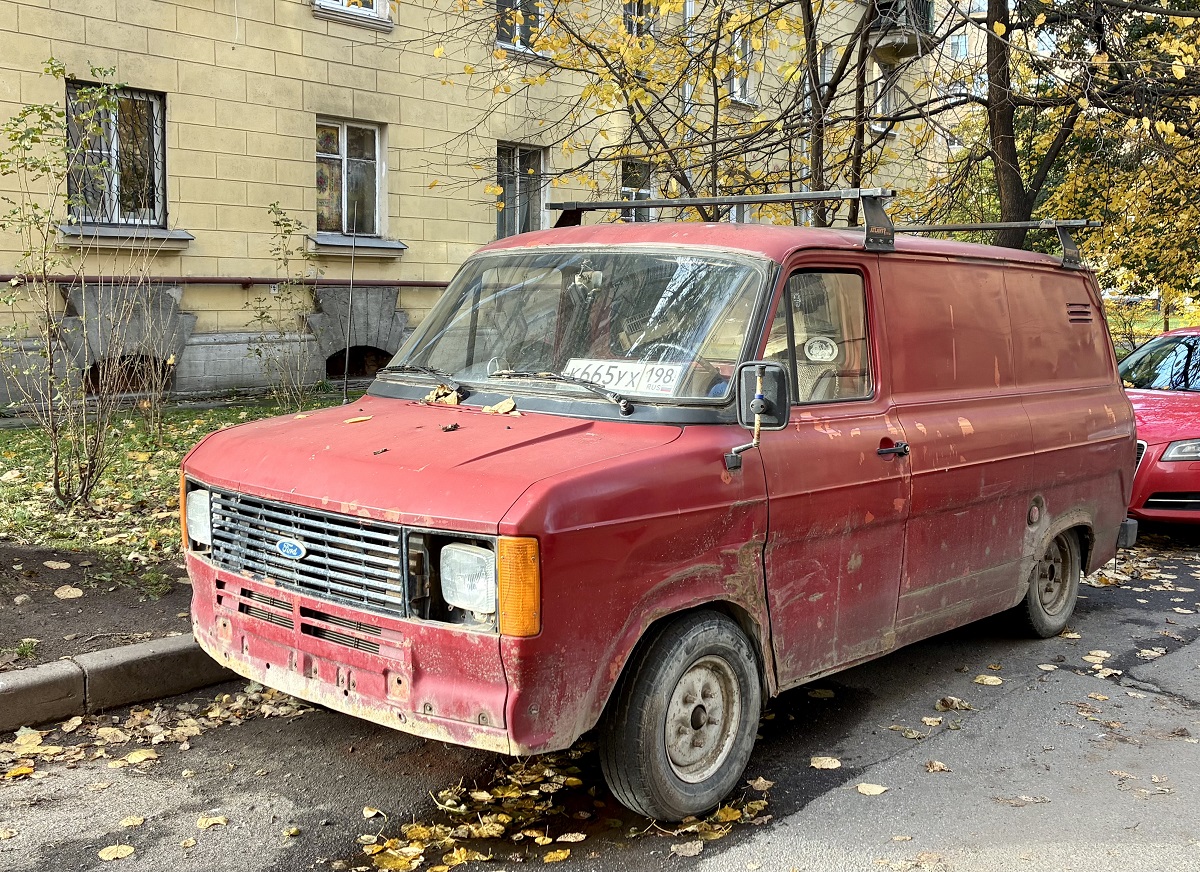 Санкт-Петербург, № К 665 УХ 198 — Ford Transit (2G) '78-86