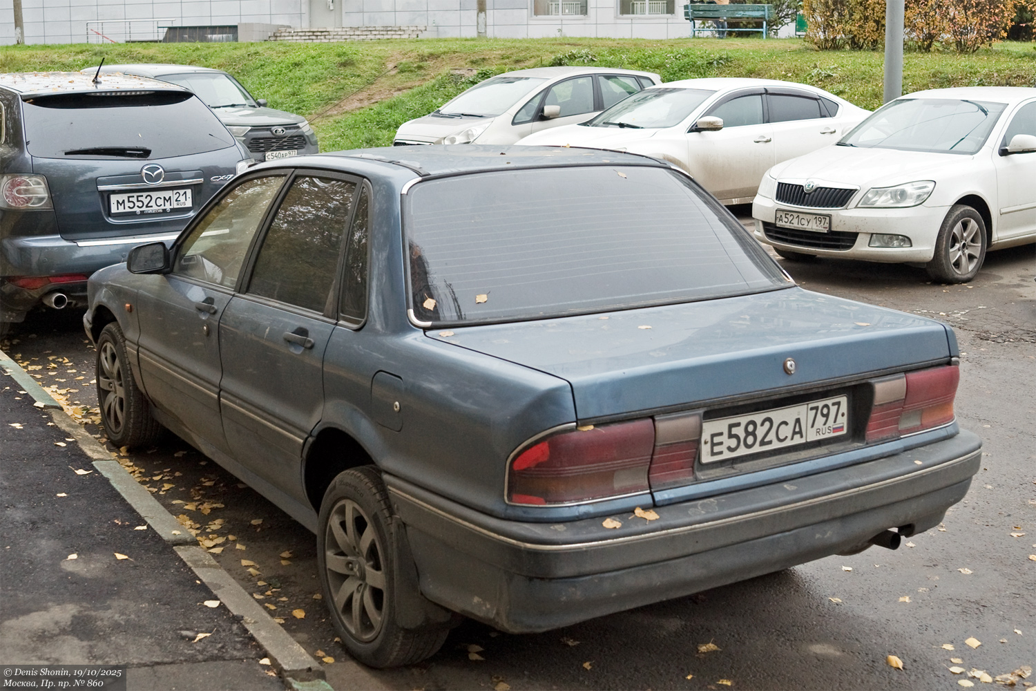 Москва, № Е 582 СА 797 — Mitsubishi Galant (6G) '87-92