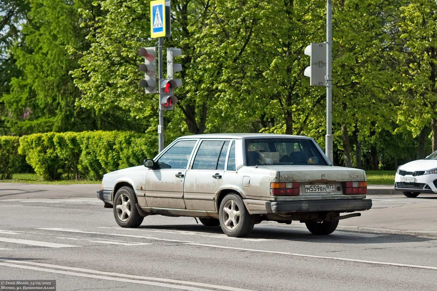 Москва, № М 559 ВН 977 — Volvo 740 '84-92