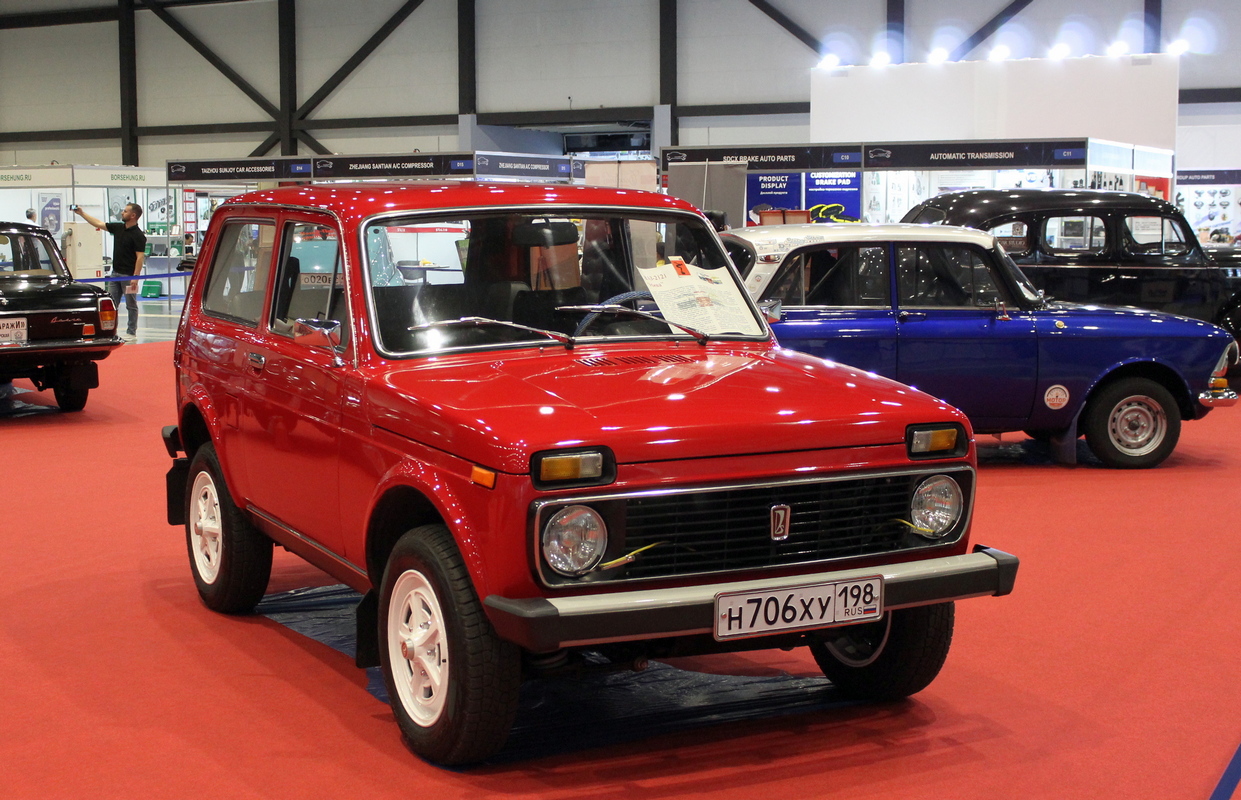 Санкт-Петербург, № Н 706 ХУ 198 — ВАЗ-2121 Нива '77-94