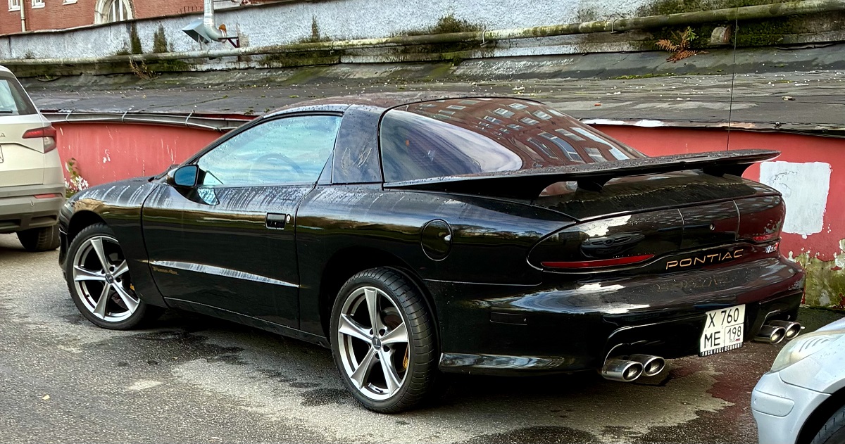 Санкт-Петербург, № Х 760 МЕ 198 — Pontiac Firebird (4G) '93-97