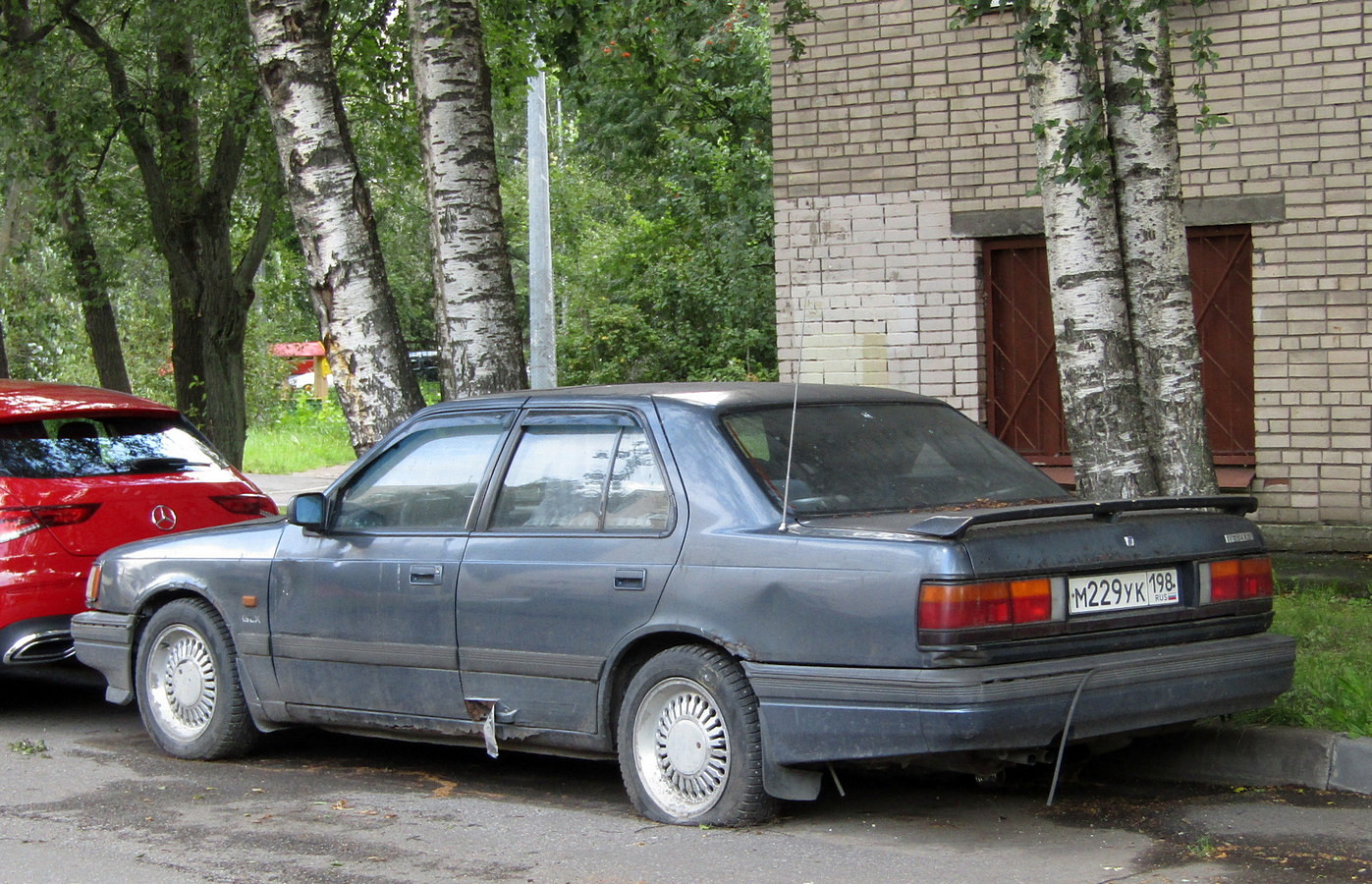 Санкт-Петербург, № М 229 УК 198 — Mazda 929 (HC) '86-91