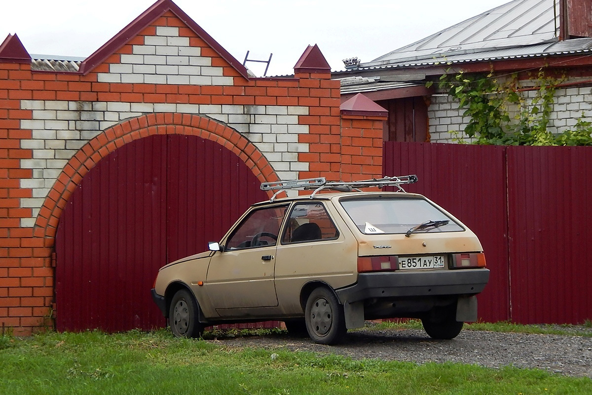 Белгородская область, № Е 851 АУ 31 — ЗАЗ-110216 Таврия '90-99