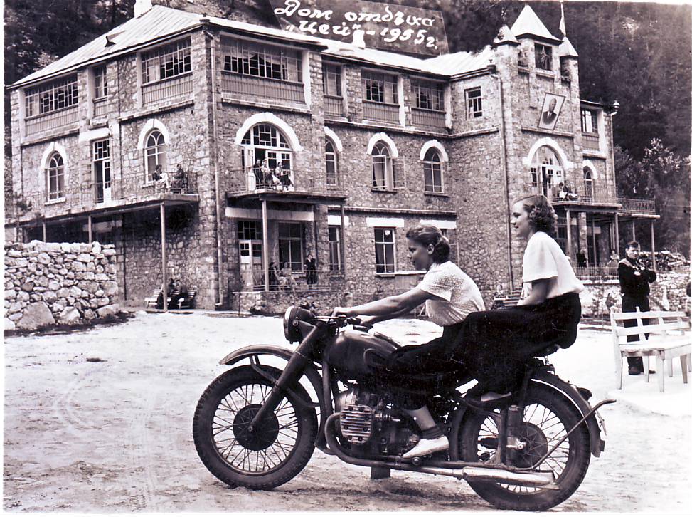 Северная Осетия, № (15) Б/Н MT 0001 — ИМЗ М-72 '41-60; Исторические фотографии (до 2000 года) (Северная Осетия); Транспортные средства без номеров (Северная Осетия)