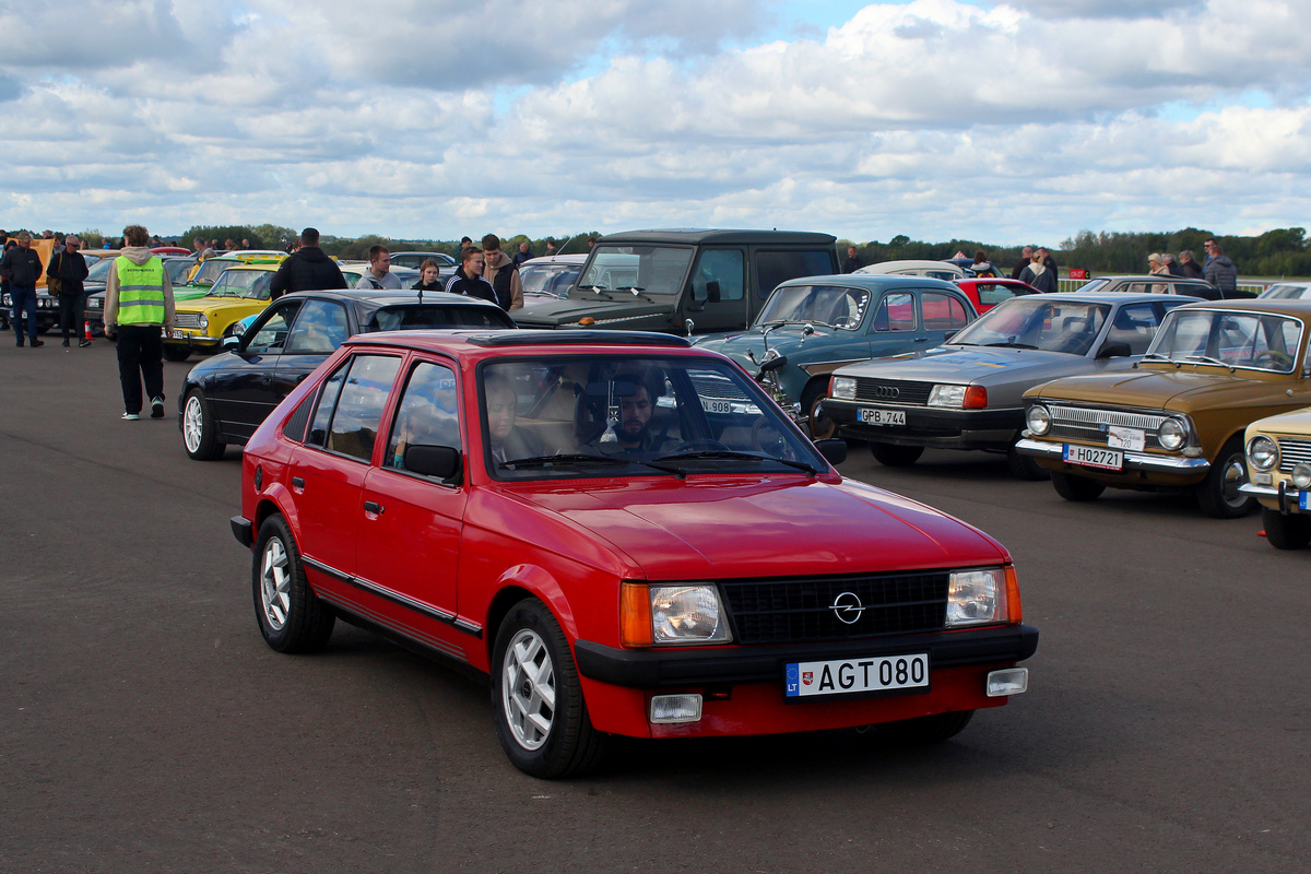 Литва, № AGT 080 — Opel Kadett (D) '79-84; Литва — Retro mugė 2024 ruduo