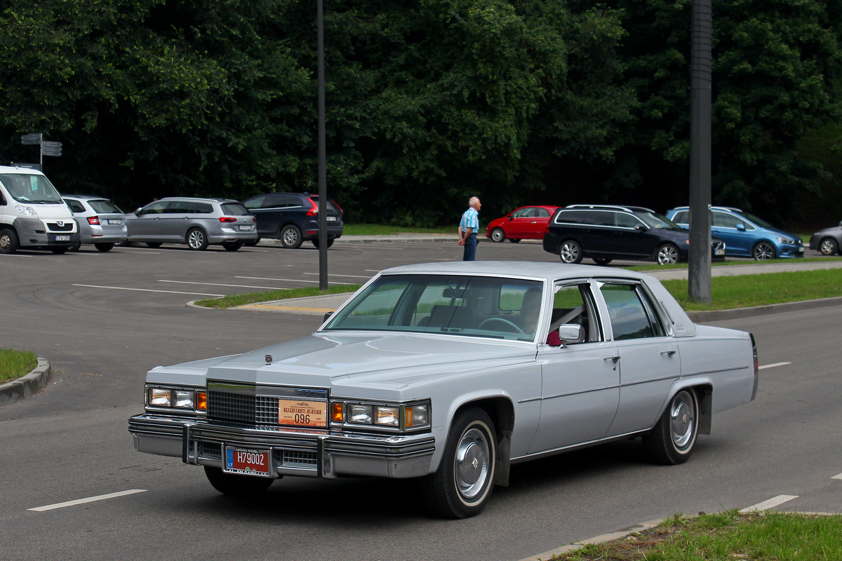 Литва, № H79002 — Cadillac DeVille (5G) '77-84; Литва — Nesenstanti klasika 2025