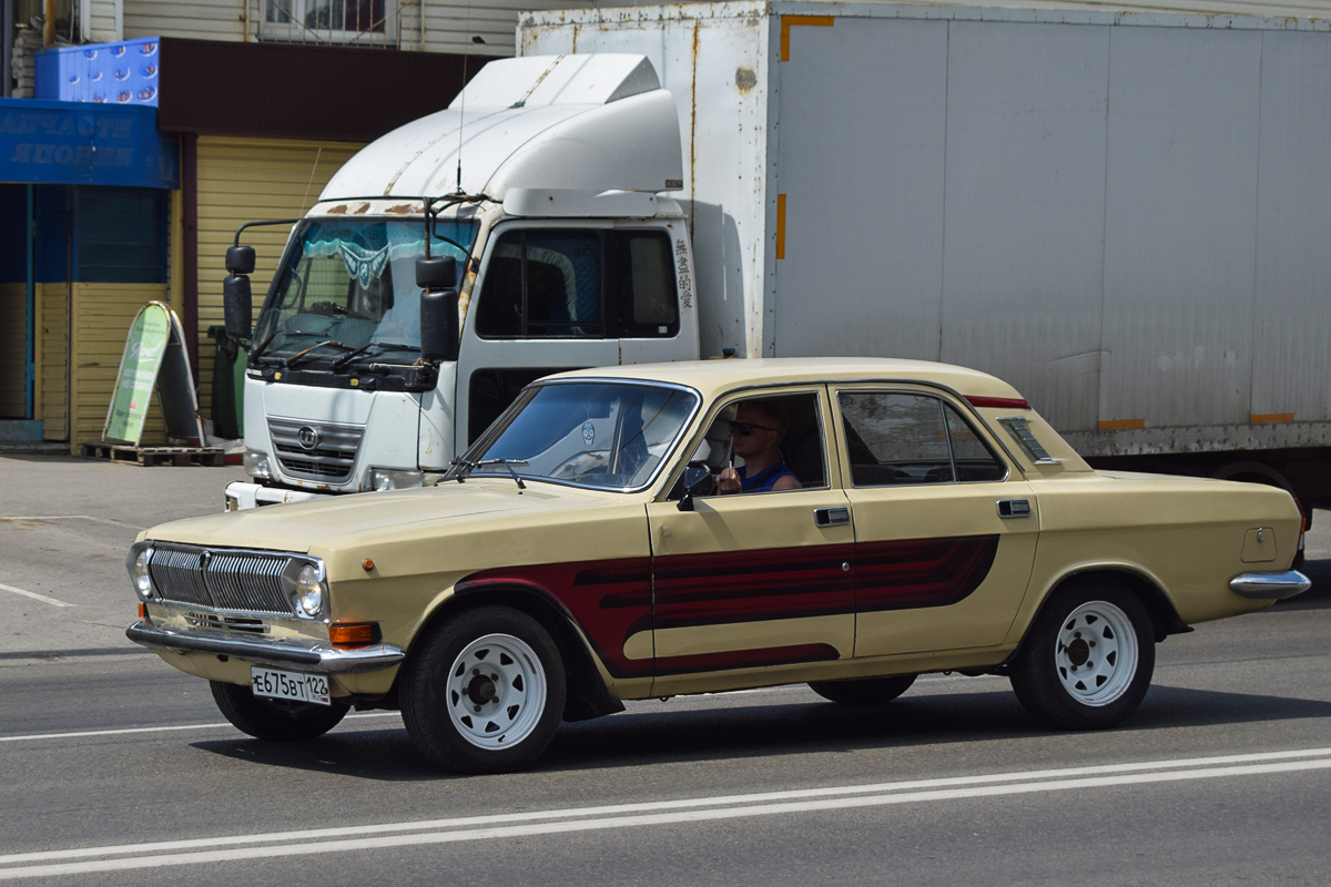 Алтайский край, № Е 675 ВТ 122 — ГАЗ-24-10 Волга '85-92