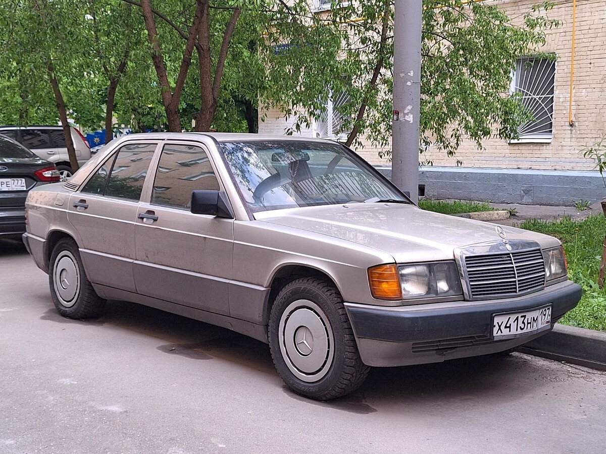 Москва, № Х 413 НМ 197 — Mercedes-Benz 190 (W201) '82-93