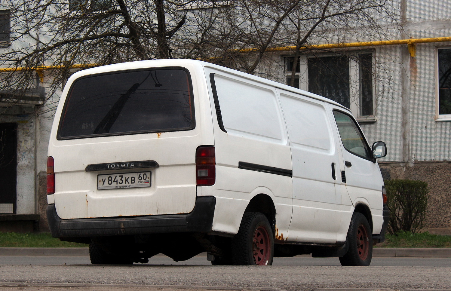 Псковская область, № У 843 КВ 60 — Toyota Hiace (H100) '89-04