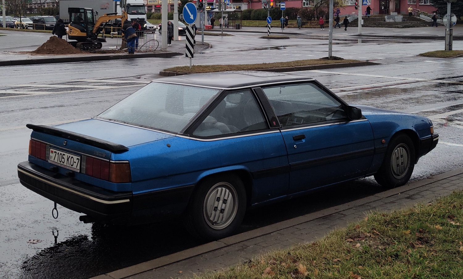 Минск, № 7105 КО-7 — Mazda 929 (HB) '82-87