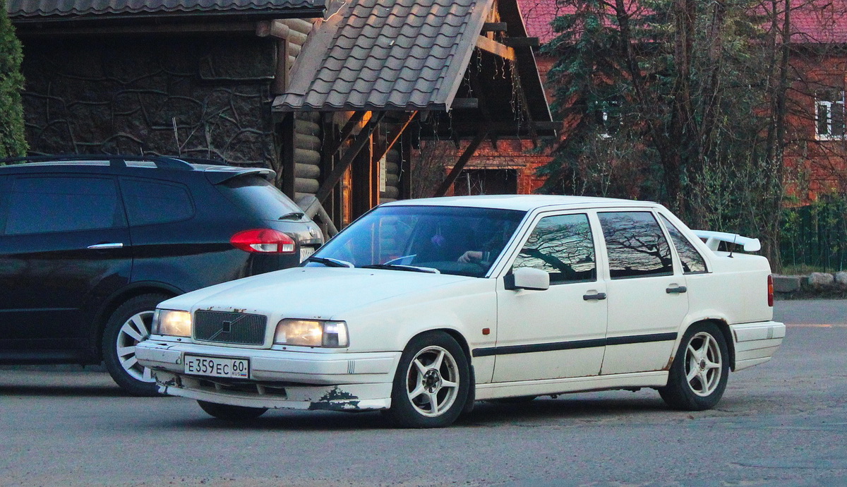 Псковская область, № Е 359 ЕС 60 — Volvo 850 '91-97