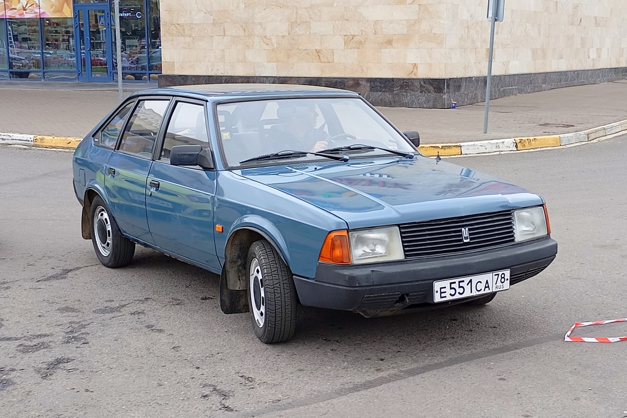 Санкт-Петербург, № Е 551 СА 78 — Москвич-214122 '94-98; Тверская область — Закрытие сезона 2025 Тверского ретро-клуба