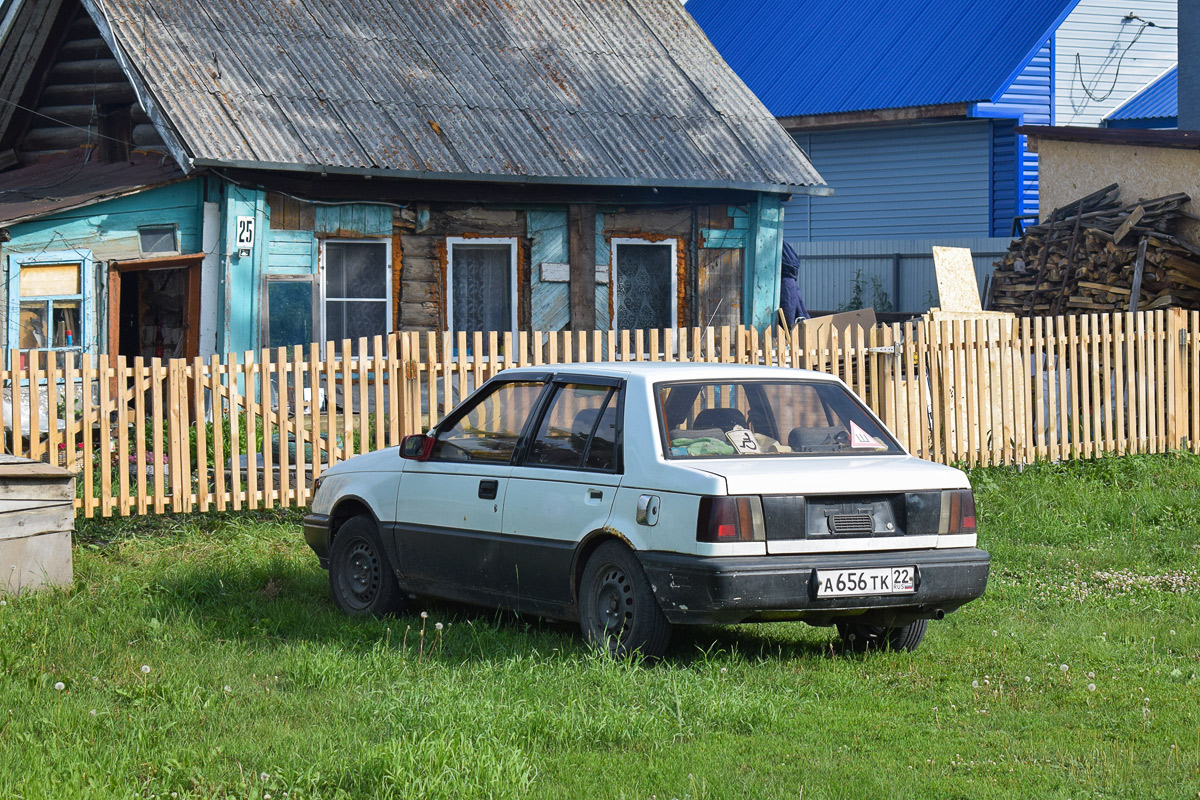 Алтайский край, № А 656 ТК 22 — Isuzu Gemini (2G) '85-90