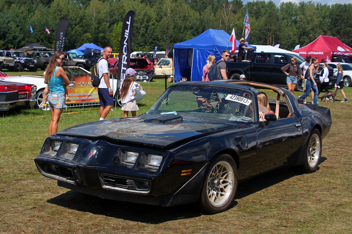 Литва, № (LT) U/N 0125 — Pontiac Firebird (2G) '70-81