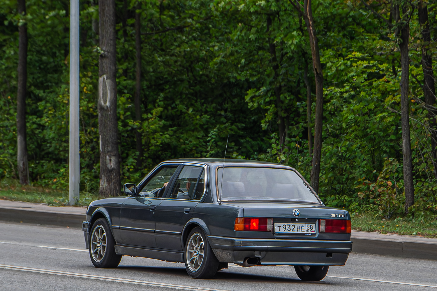 Пензенская область, № Т 932 НЕ 58 — BMW 3 Series (E30) '82-94