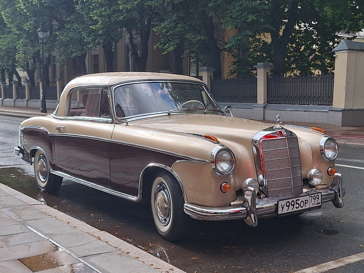 Москва, № У 995 ОР 799 — Mercedes-Benz (W180) '54-59