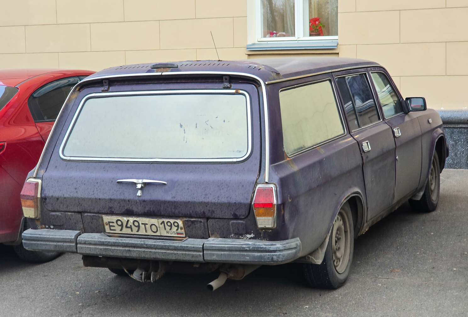 Москва, № Е 949 ТО 199 — ГАЗ-310221 '98-08