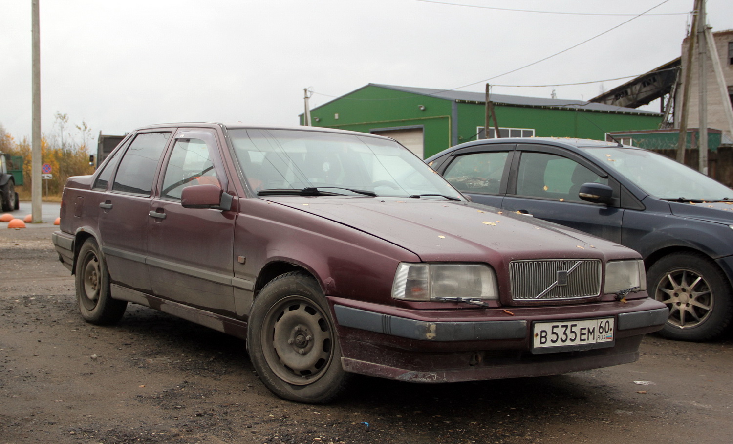 Псковская область, № В 535 ЕМ 60 — Volvo 850 '91-97