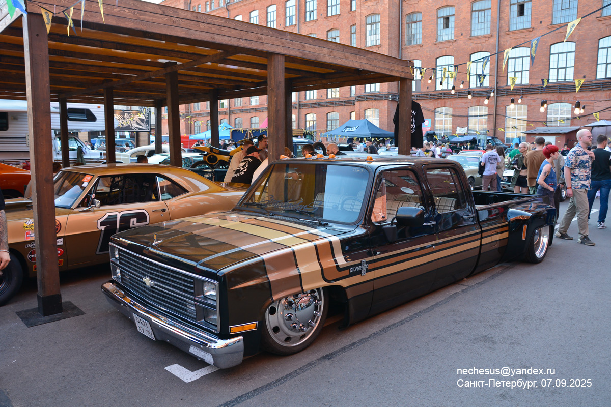 Москва, № О 677 ХУ 197 — Chevrolet C/K-Series (3G) '73-91; Санкт-Петербург — Ежегодная выставка классических и кастомных автомобилей и мотоциклов "Original Meet"