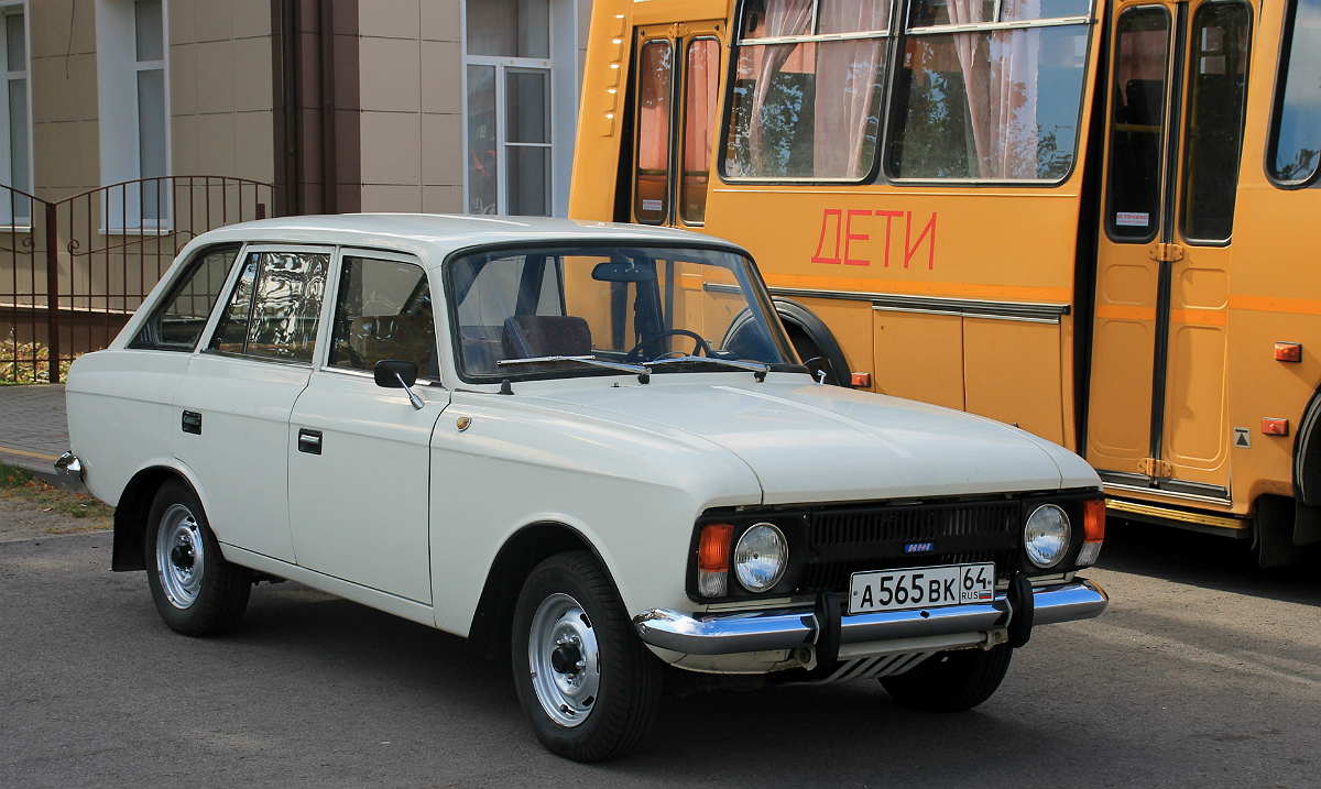 Саратовская область, № А 565 ВК 64 — Иж-21251-010 '81-97
