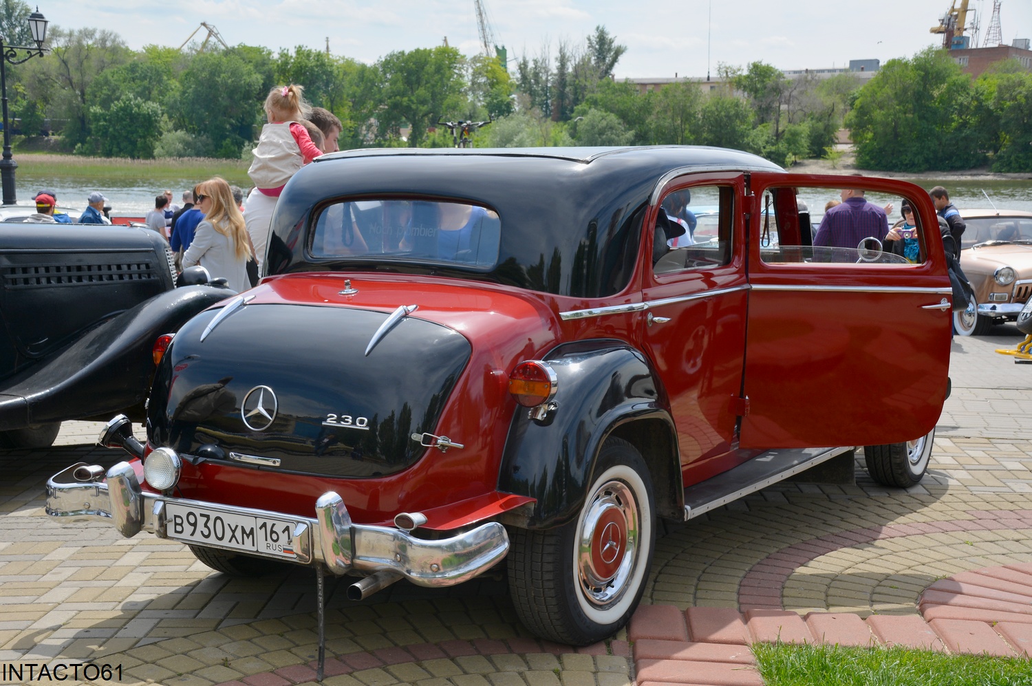 Ростовская область, № В 930 ХМ 161 — Mercedes-Benz 230 (W143) '37-41; Ростовская область — Retro Motor Show_2017_Май