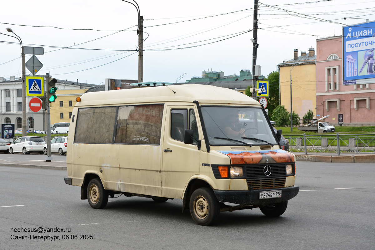 Санкт-Петербург, № У 224 ВР 198 — Mercedes-Benz T1 310D '76-96