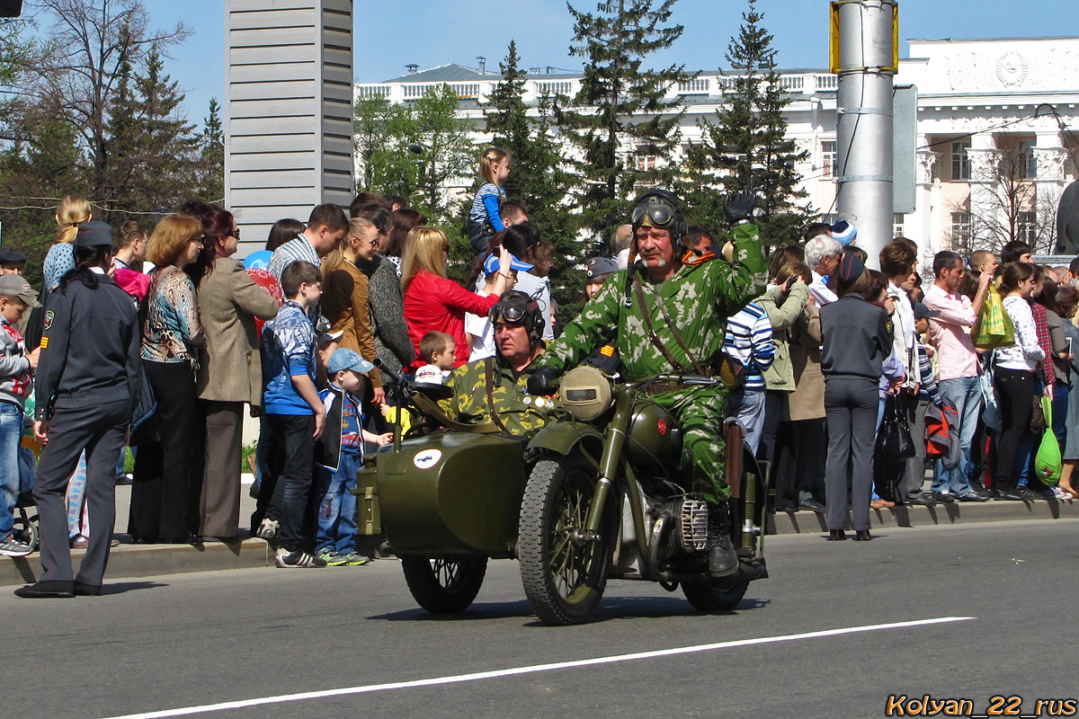 Алтайский край, № 3652 АВ 22 — ИМЗ М-61 Ирбит '57-61; Алтайский край — День Победы. Барнаул. 2013 г.