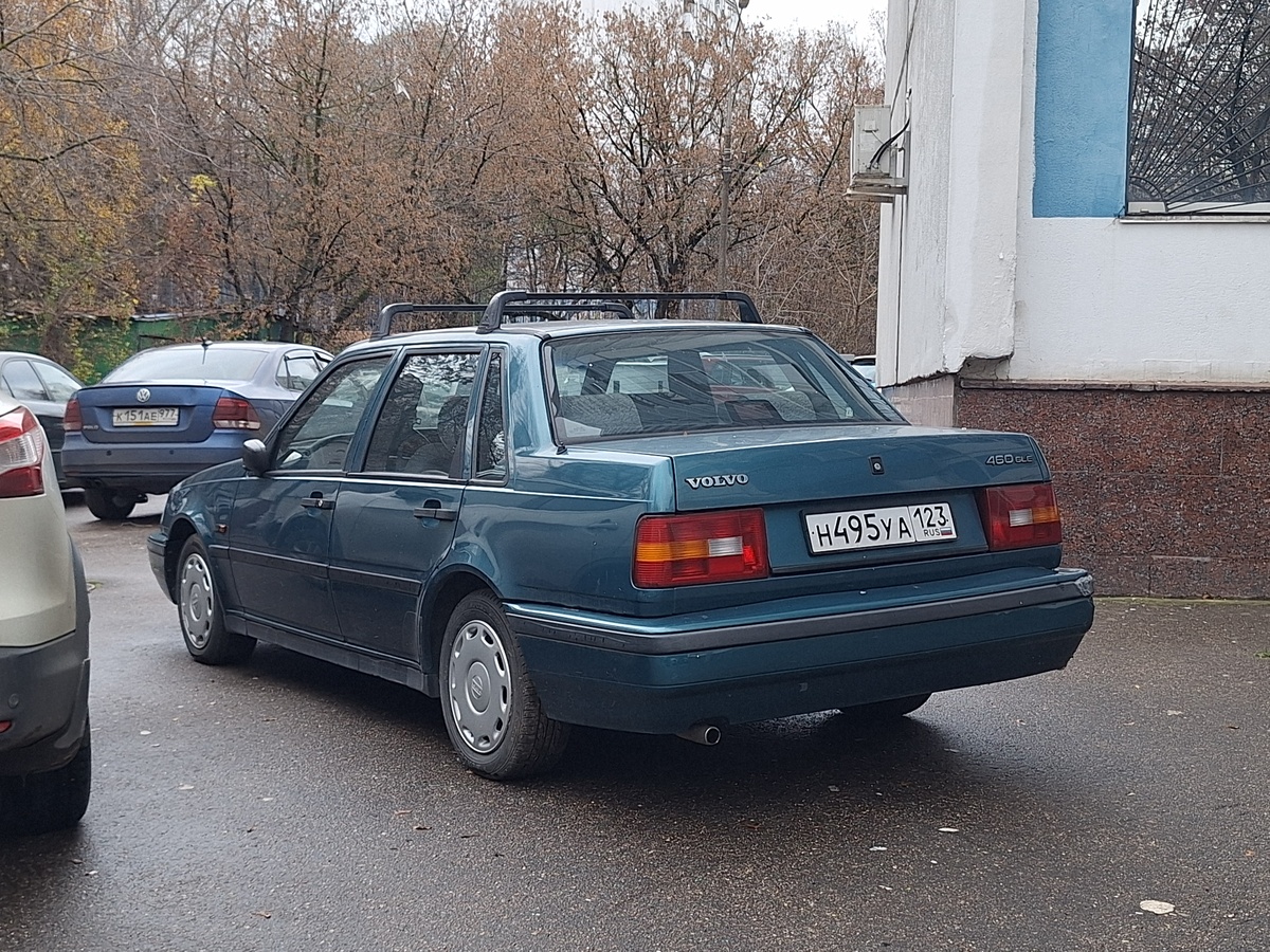 Краснодарский край, № Н 495 УА 123 — Volvo 460 '88–97