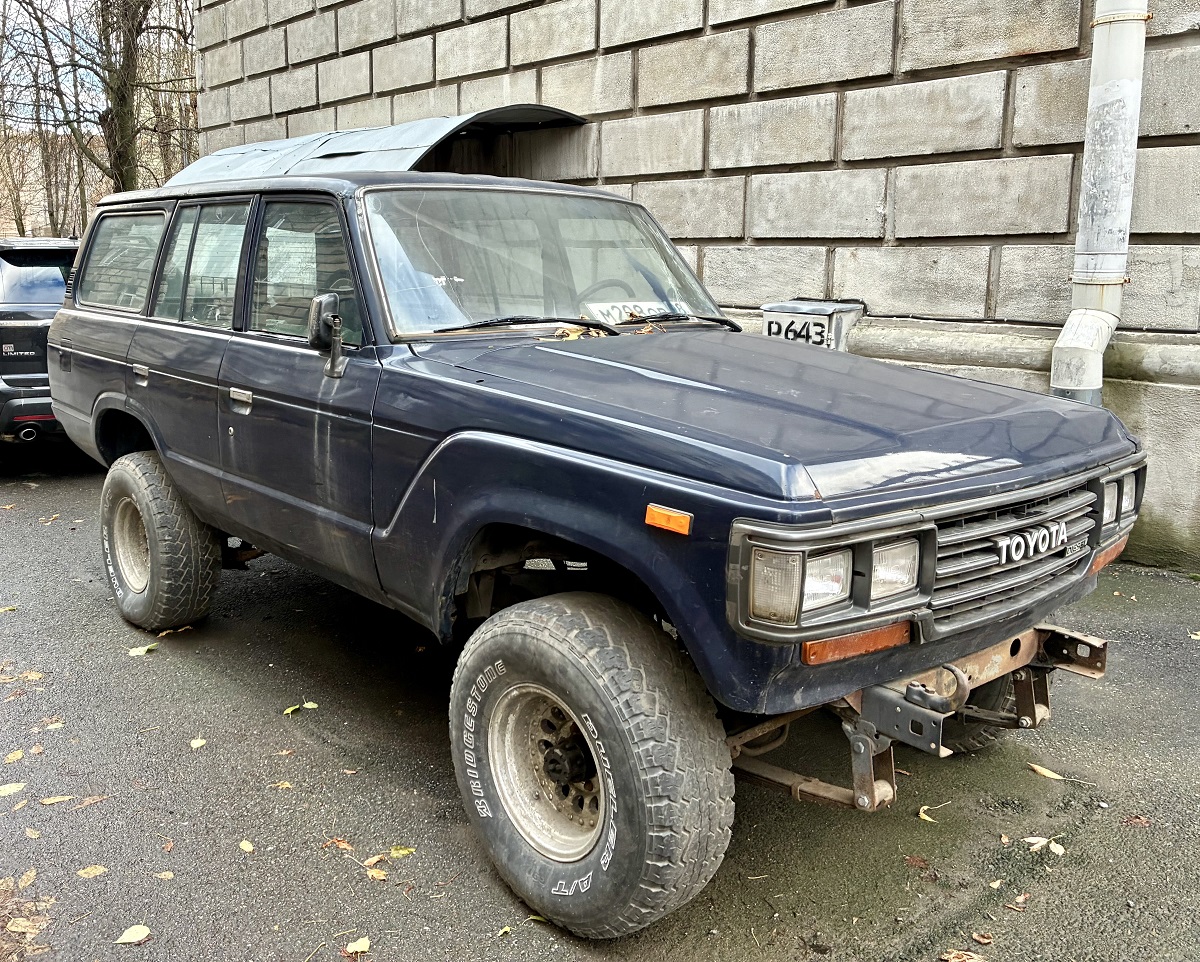 Санкт-Петербург, № М 208 ОР 98 — Toyota Land Cruiser (J60) '80-90