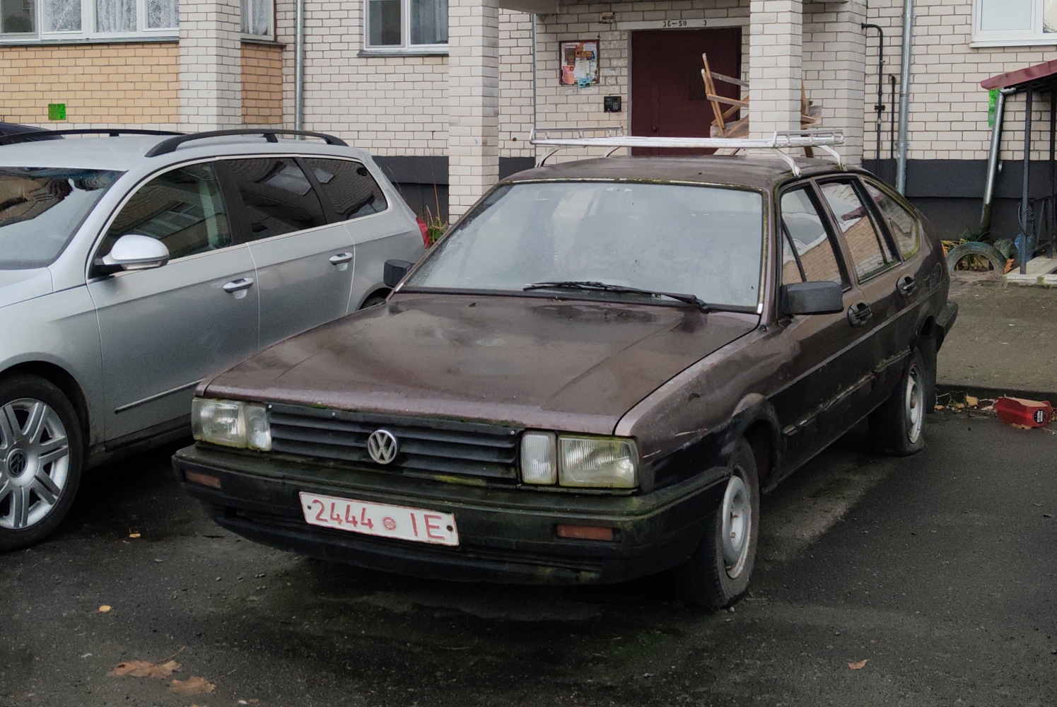 Брестская область, № 2444 ІЕ — Volkswagen Passat (B2) '80-88