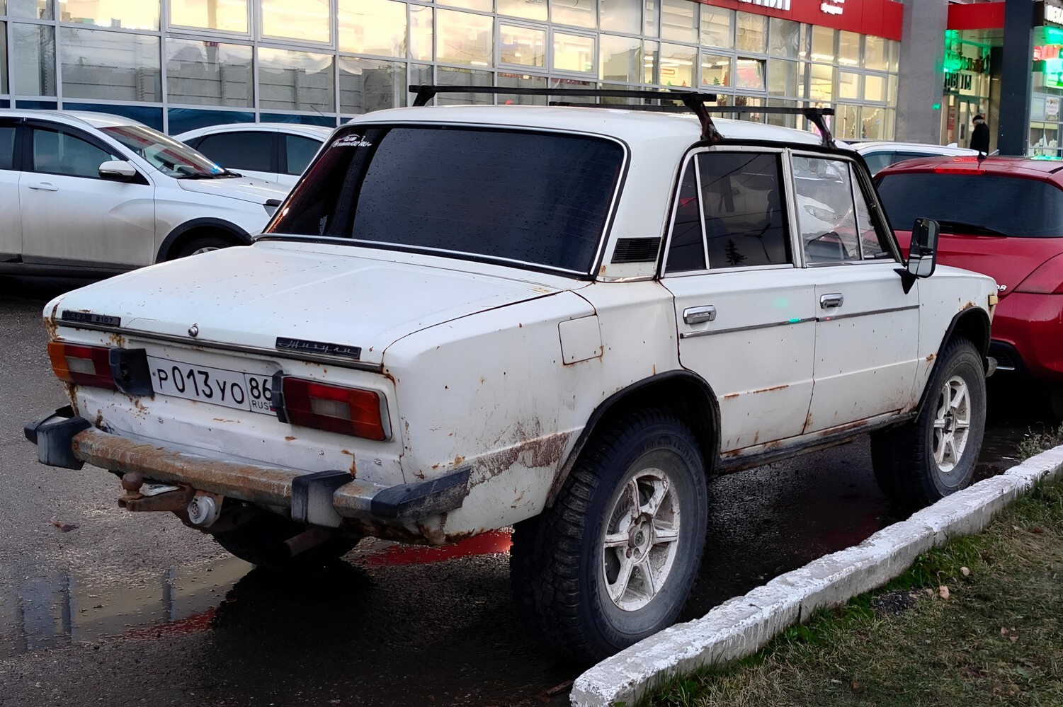 Ханты-Мансийский автоном.округ, № Р 013 УО 86 — ВАЗ-21063 Жигули '77-94