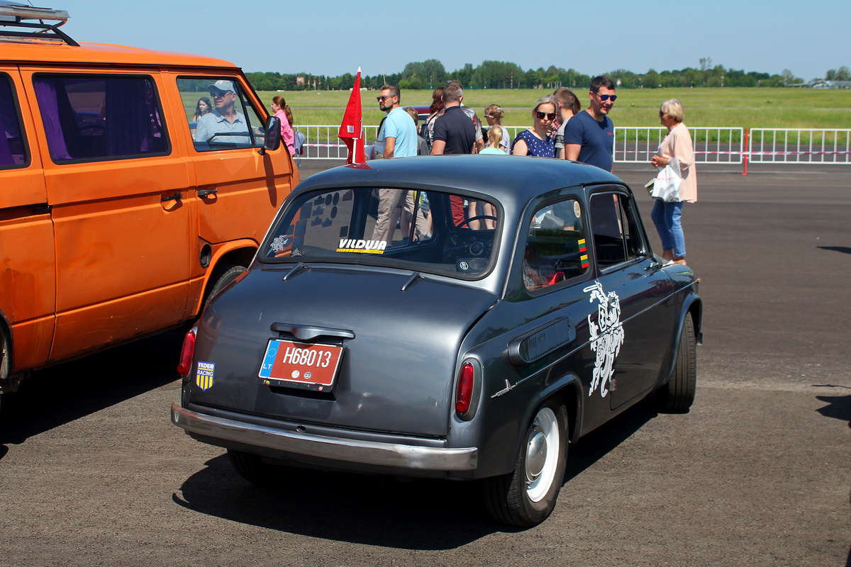 Литва, № H68013 — ЗАЗ-965А Запорожец '62-69; Литва — Retro mugė 2024