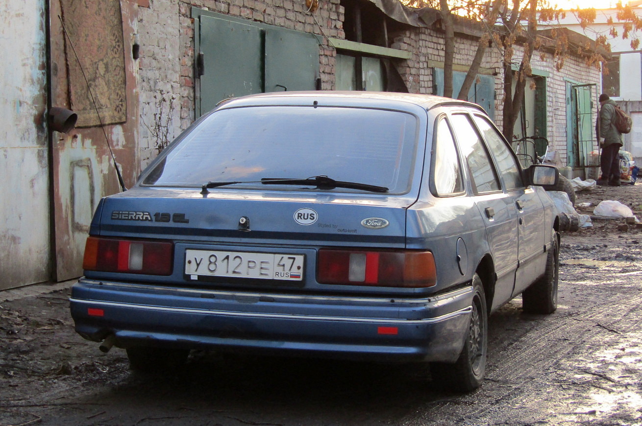 Ленинградская область, № У 812 РЕ 47 — Ford Sierra MkII '87-93
