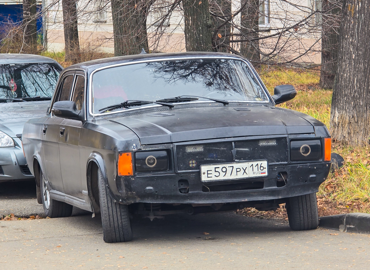 Татарстан, № Е 597 РХ 116 — ГАЗ-3102 Волга '81-08