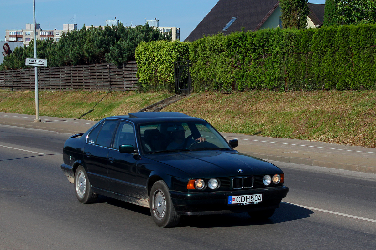 Литва, № CDH 504 — BMW 5 Series (E34) '87-96