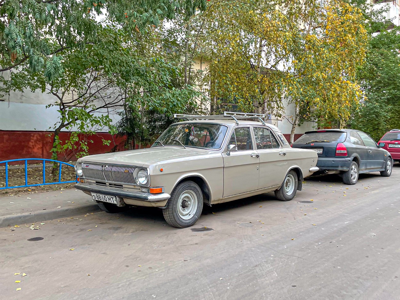 Москва, № Э 8860 МТ — ГАЗ-24 Волга '68-86